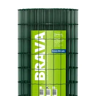 Produto Tela Soldada Brava revestida em PVC - Fio 2,50mm - Malha 5x10cm - Rolo 25m Produto Produto Tela Soldada Brava revestida em PVC - Fio 2,50mm - Malha 5x10cm - Rolo 25m